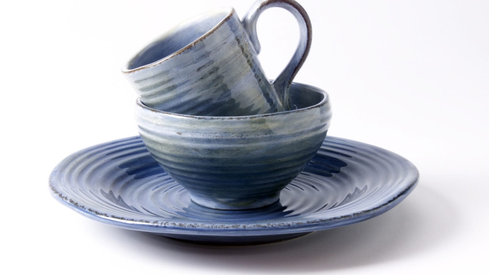 Sipping in Style How to Select Best Material for Your Coffee Mug FnB